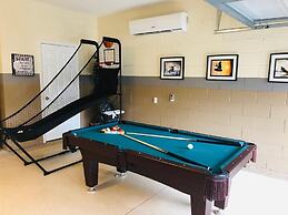 Sunshine Park At Windsor Hills 5 Bedroom Villa by RedAwning