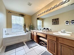 This amazing 6 Bedroom property with a lake view Villa by RedAwning