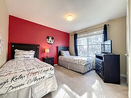 This amazing 6 Bedroom property with a lake view Villa by RedAwning