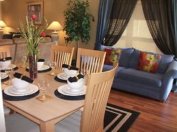 Prime Location In Secure Safe 247 Manned Gatehouse Community With Club