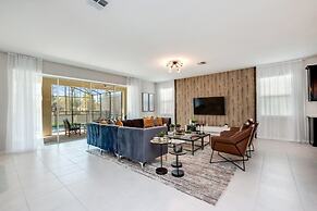 South Facing With Lots Of Games In Game Room! 9 Bedroom Villa by RedAw