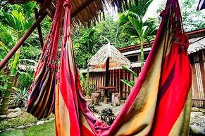 Villa 4 - Amazing 2 Bed Villa With Private Garden