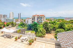 1 Bedroom 716 High Floor Seaview