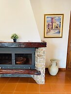 Quiet and Relaxing, Surrounded by Greenery a few Kilometers From the s