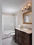 Pendray Inn & Tea House