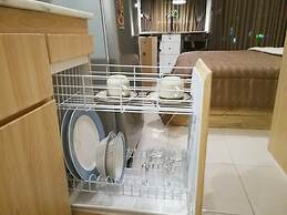 Pleasant Tifolia Studio Cozy Room In Kelapa Gading