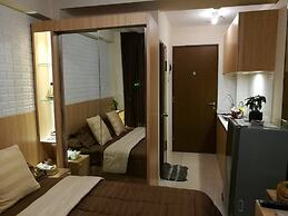 Pleasant Tifolia Studio Cozy Room In Kelapa Gading