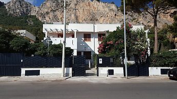 Addaura Sea, Villa Opposite the sea