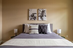 Sandia Peak Apartments by Frontdesk