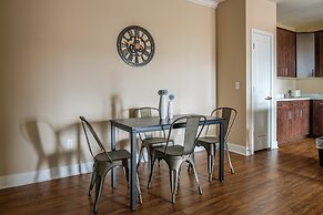 Sandia Peak Apartments by Frontdesk