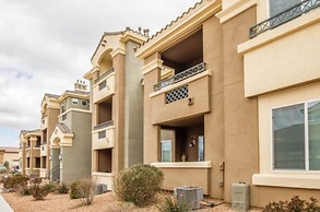 Sandia Peak Apartments by Frontdesk