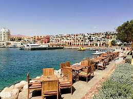 Three Bedroom Flats 8