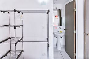 Cómodo y luminoso, Depto. Arena MTY y Fundidora by Mty. Living T504