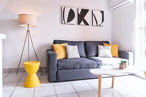 Cómodo y luminoso, Depto. Arena MTY y Fundidora by Mty. Living T504