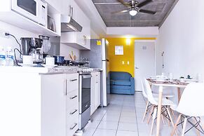 Cómodo y luminoso, Depto. Arena MTY y Fundidora by Mty. Living T504