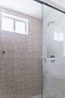 Cómodo y luminoso, Depto. Arena MTY y Fundidora by Mty. Living T504