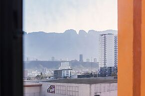 Moderno y cómodo cerca de Fundidora 2BD, 2BTH by Mty. Living T602