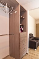 Bright, Comfy w Terrace Apt 1KSB, 1BD, 1 SofaB, 2BTH by Mty Living