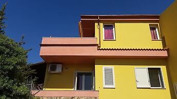 Holiday Apartment La Caldosa c15 Splendid Terrace With sea View, TV, C