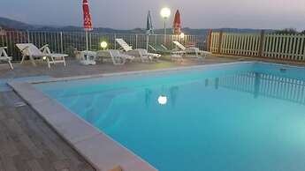 Holiday Apartment La Caldosa c15 Splendid Terrace With sea View, TV, C