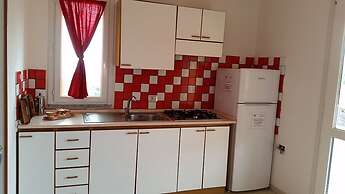 Holiday Apartment La Caldosa c15 Splendid Terrace With sea View, TV, C