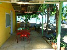 Rita Sonny Tropical Surf Cabina
