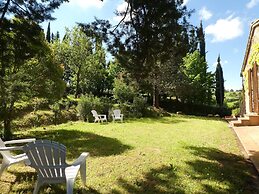 Panoramic Villa in Tuscany Rolling Hill, Well Connected, Everyday new 