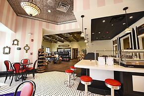 Festival Resort-350acdi