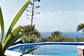 Zen Republic Villa Vista mar