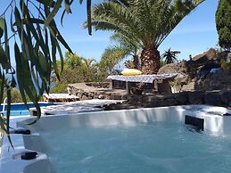 Zen Republic Villa Vista mar