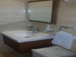 Beach Front Luxury Living Apartment