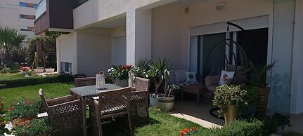 Beach Front Luxury Living Apartment