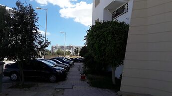 Spacious Very Modern Apartment Richly Furnished