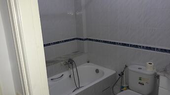 Spacious Very Modern Apartment Richly Furnished