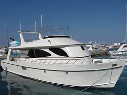 The Royal Luxury King Terrace 1