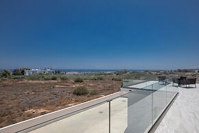 Villa Sienna, Fabulous 6bdr Protaras Villa