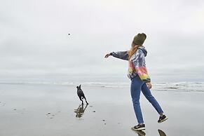 Pacific Dunes Resort