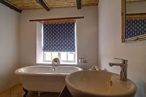 De Hoop Suites