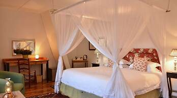 De Hoop Suites