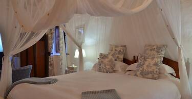 De Hoop Suites