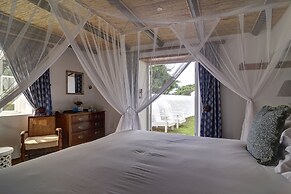De Hoop Suites