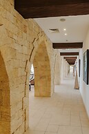 Arkin Palm Beach Hotel