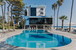 Arkin Palm Beach Hotel