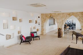 Arkin Palm Beach Hotel