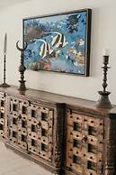 Arkin Palm Beach Hotel