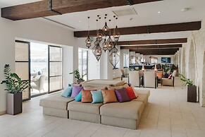 Arkin Palm Beach Hotel