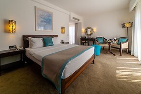 Arkin Palm Beach Hotel