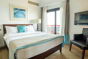 Arkin Palm Beach Hotel