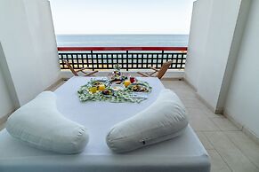 Arkin Palm Beach Hotel