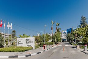 Arkin Palm Beach Hotel